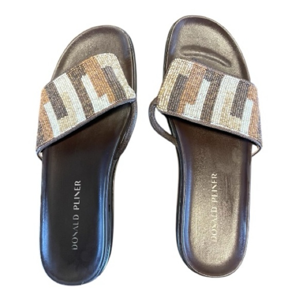 Donald J. Pliner Women’s FIFI Sandal